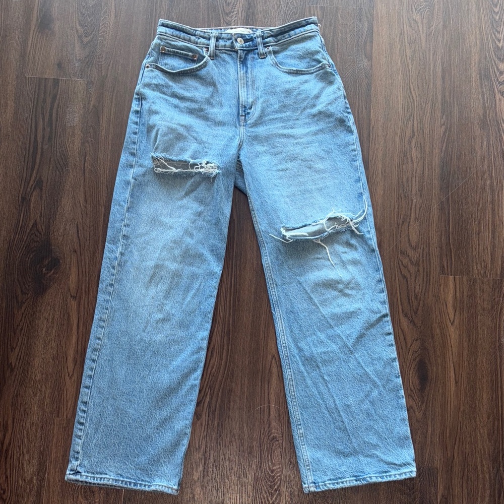 Abercrombie & Fitch Medium Blue 90s Relaxed High Rise Distressed Jeans